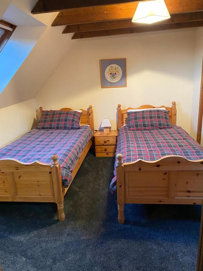 Parkmore Holiday Cottages Dufftown Ngoại thất bức ảnh