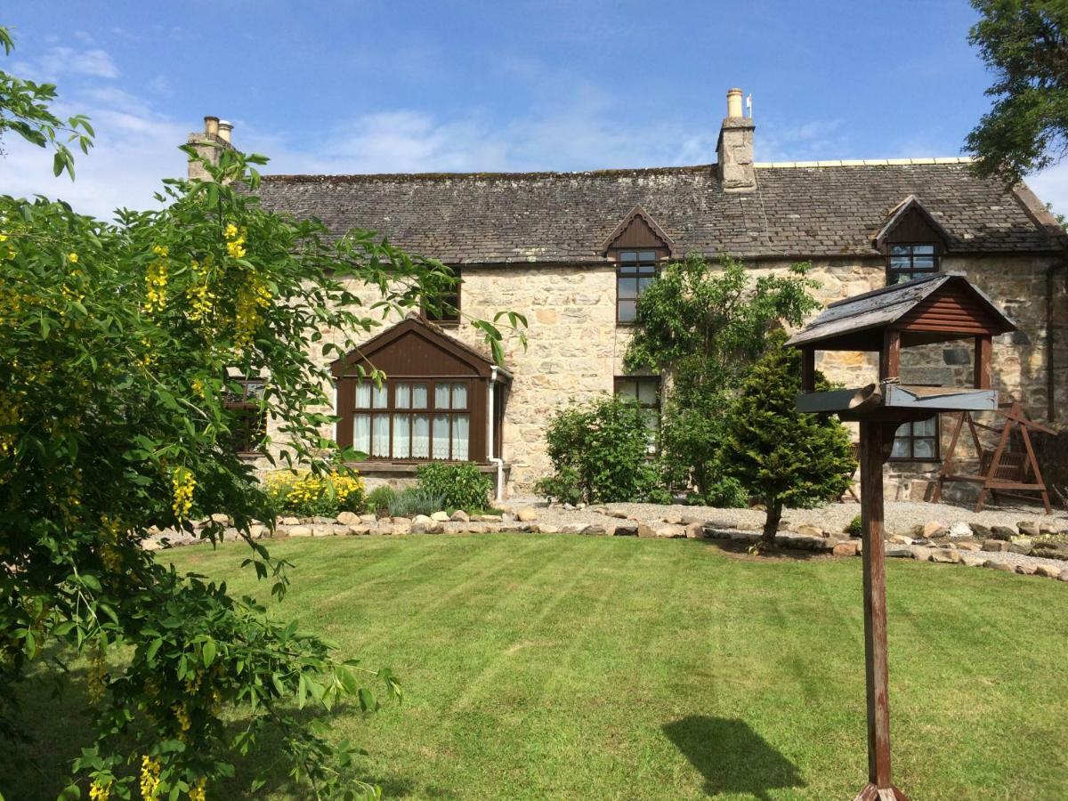 Parkmore Holiday Cottages Dufftown Ngoại thất bức ảnh