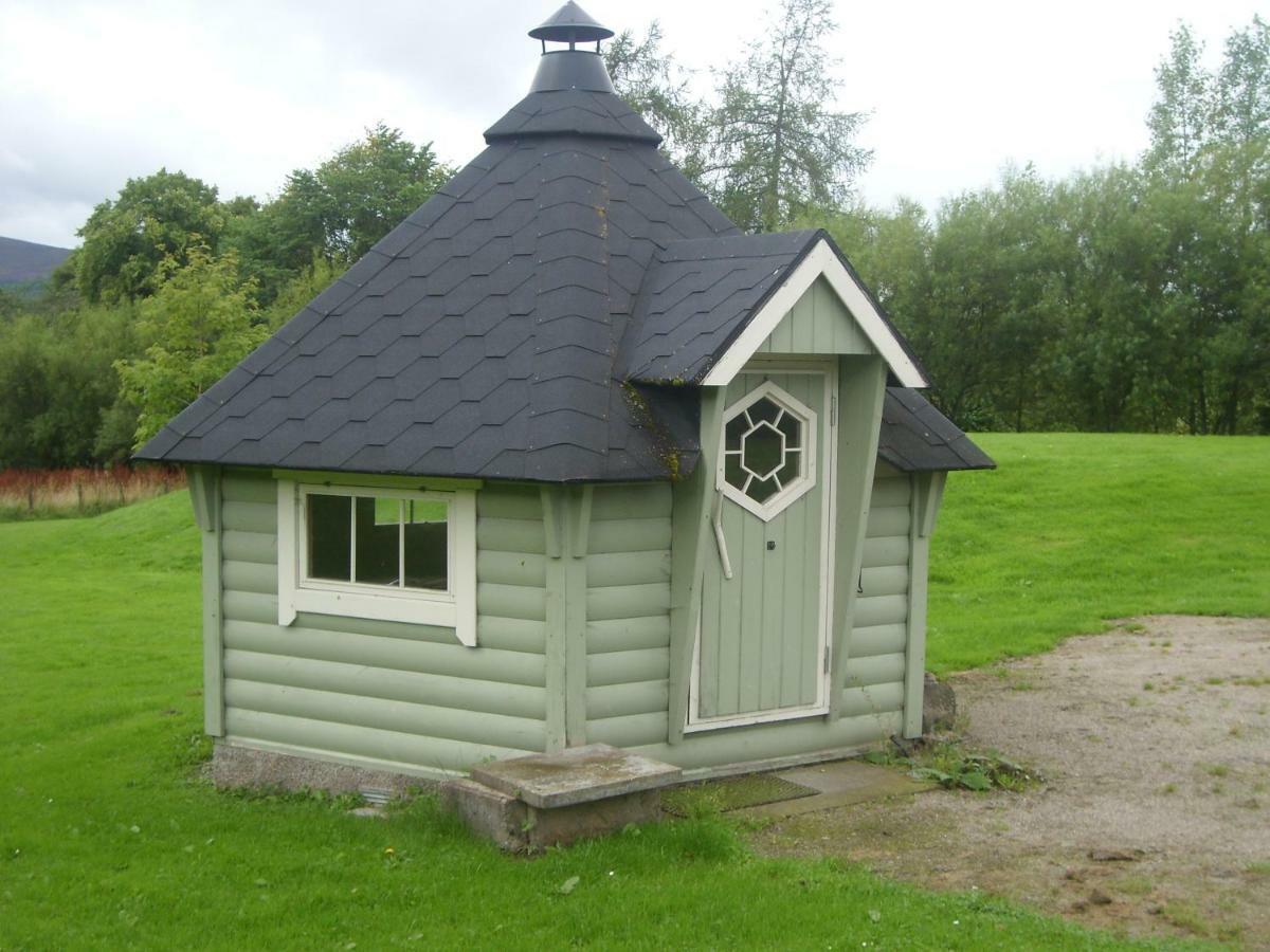 Parkmore Holiday Cottages Dufftown Ngoại thất bức ảnh